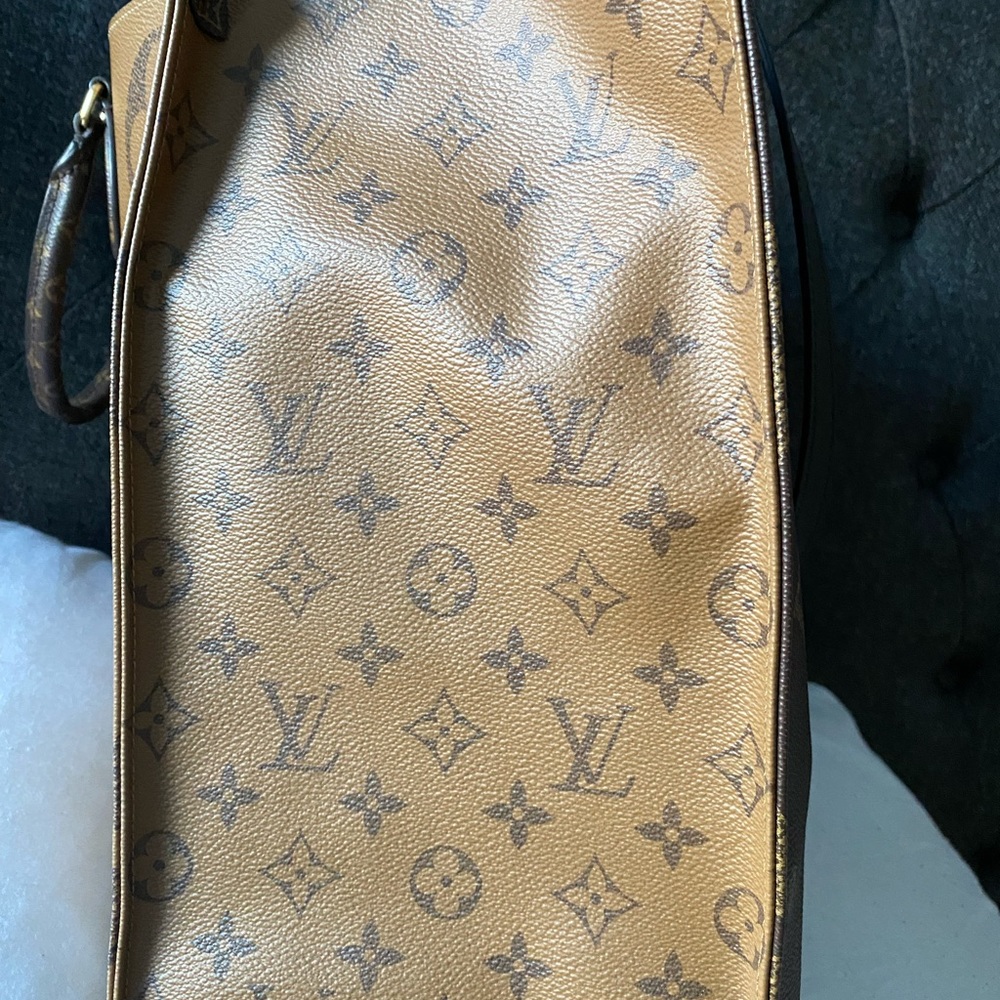 Louis Vuitton on the go GM